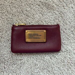 Marc Jacobs Re-Edition Classic Q Key Pouch in Cherry